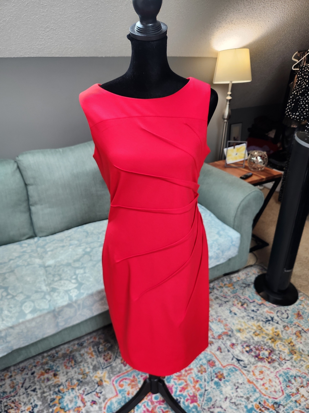Calvin Klein Sleeveless Red Sheath Dress Size 6 Chic! Great Condition